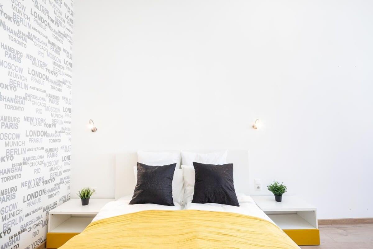 Bright & Large Apartment At Top Location Budapesta Exterior foto