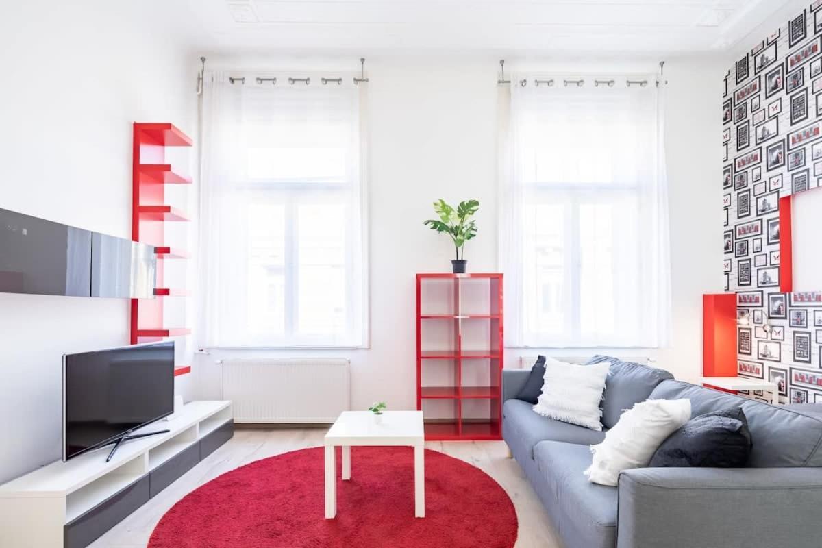 Bright & Large Apartment At Top Location Budapesta Exterior foto